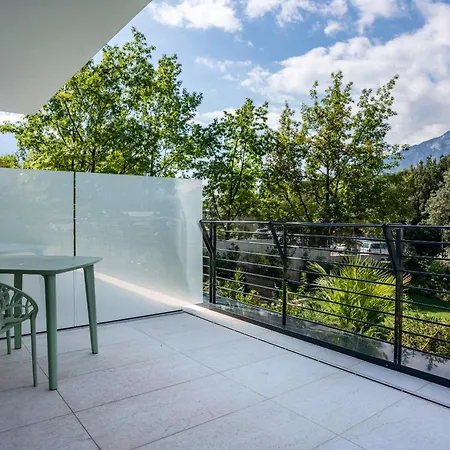 Apartment Midum Garden Nord
